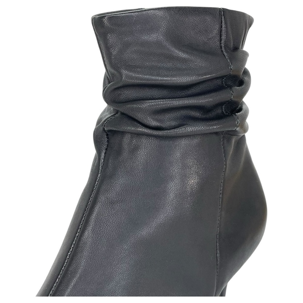 Bella Vita Danielle Black Leather Womens Booties Size 6M - Picture 9 of 13